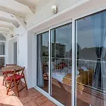 Entire Well Located 3 Bed Seaview Apartment Pass The Keys