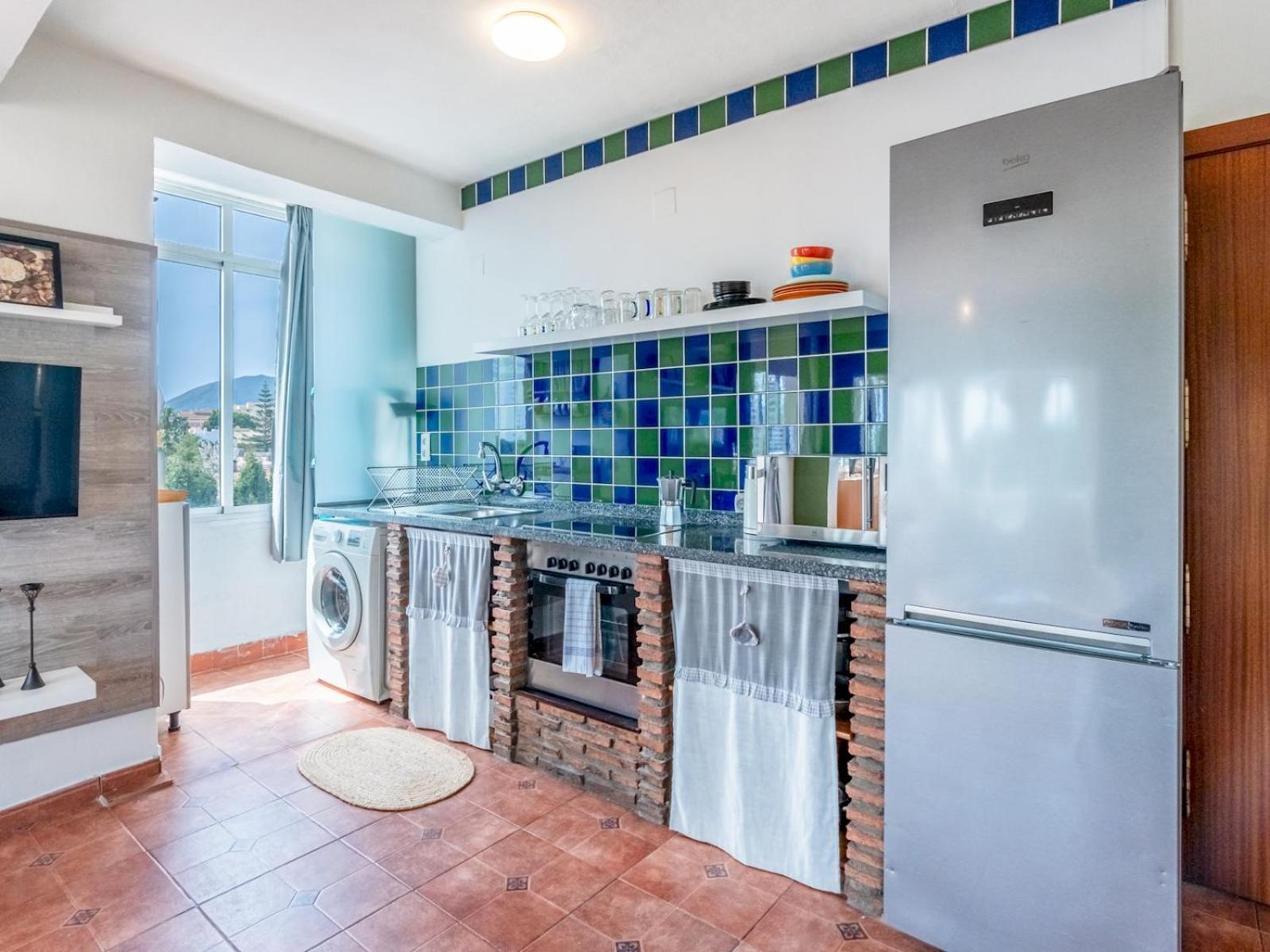 Entire Well Located 3 Bed Seaview Pass The Keys Apartment