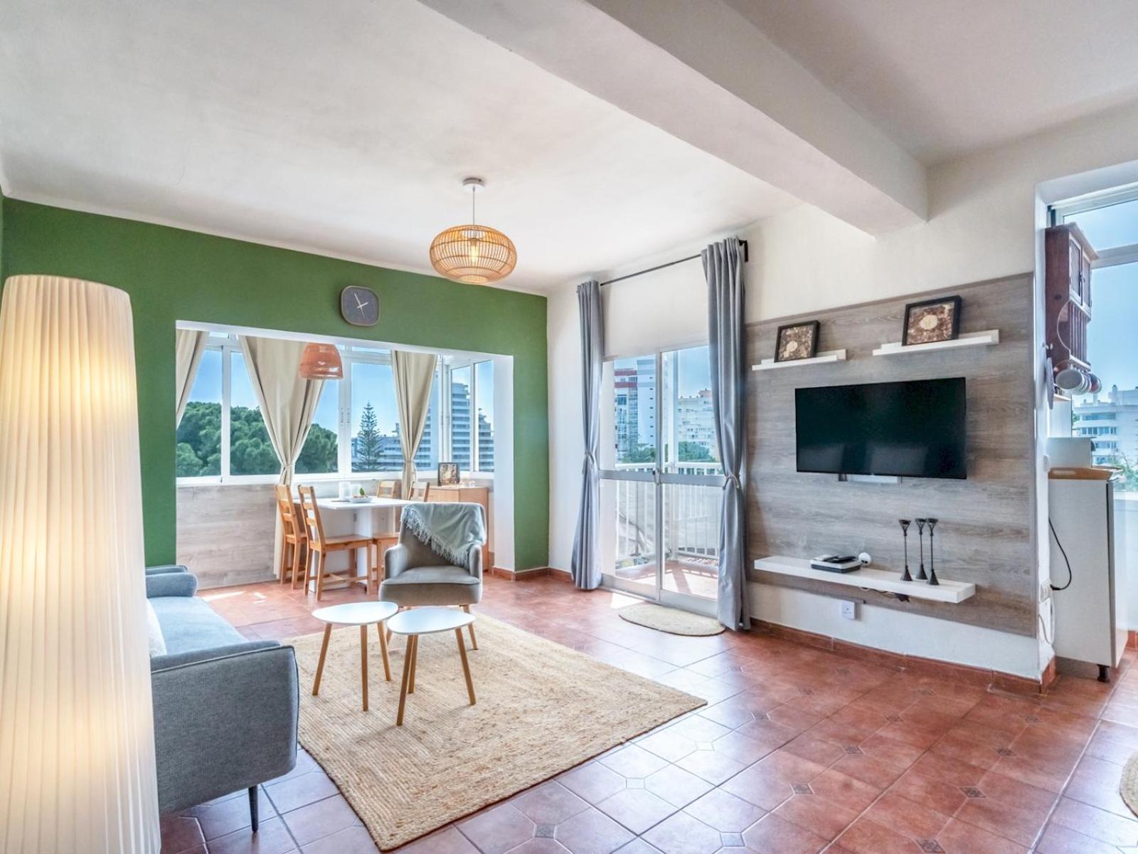 Apartment Entire Well Located 3 Bed Seaview Pass The Keys *